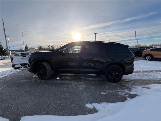 2026 Chevrolet Traverse LT (Stk: TJ222704) in Calgary - Image 2 of 22 2026 Chevrolet Traverse LT (Stk: TJ222704) in Calgary - Image 2 of 22