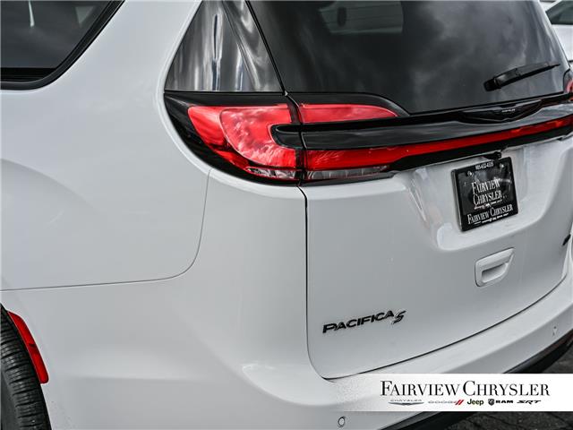 2026 Chrysler Pacifica Select (Stk: TR2568) in Burlington - Image 10 of 33