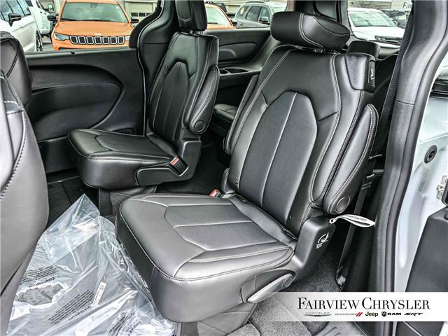 2026 Chrysler Pacifica Select (Stk: TR2568) in Burlington - Image 19 of 33