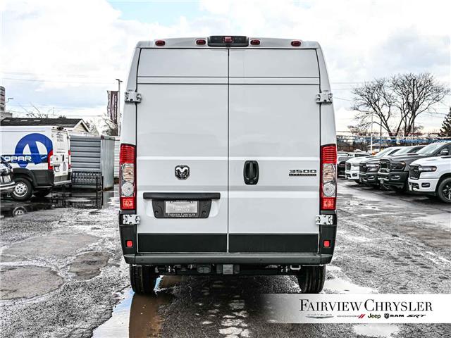 2026 RAM ProMaster 3500 High Roof (Stk: TE2529) in Burlington - Image 5 of 32