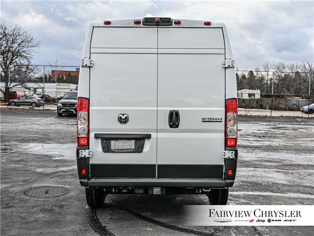 2026 RAM ProMaster 2500 High Roof (Stk: TE2532) in Burlington - Image 5 of 33