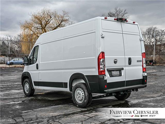 2026 RAM ProMaster 2500 High Roof (Stk: TE2531) in Burlington - Image 4 of 33