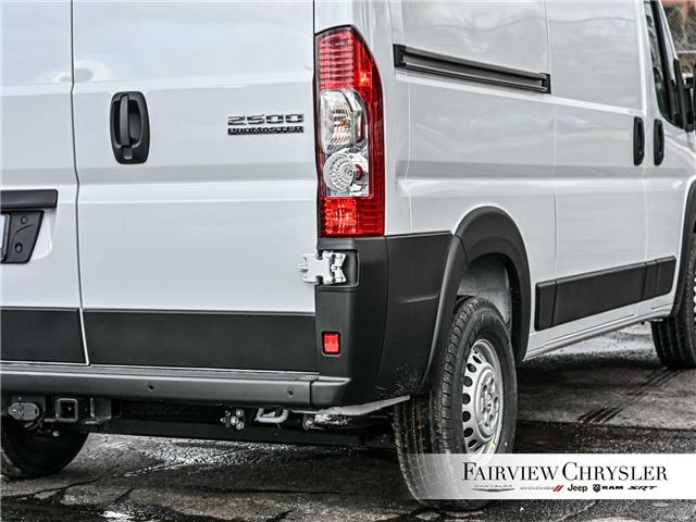 2026 RAM ProMaster 2500 High Roof (Stk: TE2531) in Burlington - Image 10 of 33