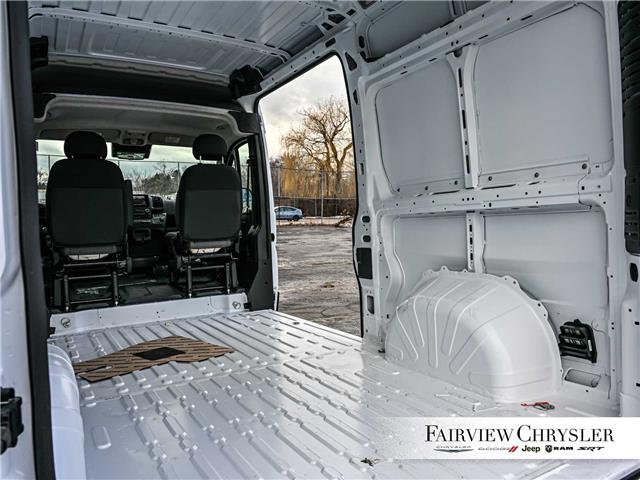 2026 RAM ProMaster 2500 High Roof (Stk: TE2532) in Burlington - Image 31 of 33