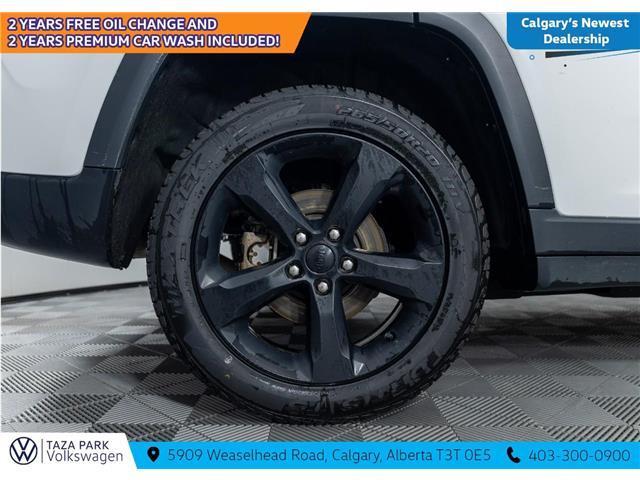 2023 Jeep Grand Cherokee Limited (Stk: TU0221) in Calgary - Image 10 of 22