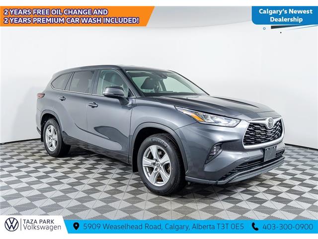 2024 Toyota Highlander LE (Stk: TU0229) in Calgary - Image 4 of 25