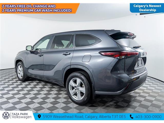 2024 Toyota Highlander LE (Stk: TU0229) in Calgary - Image 6 of 25
