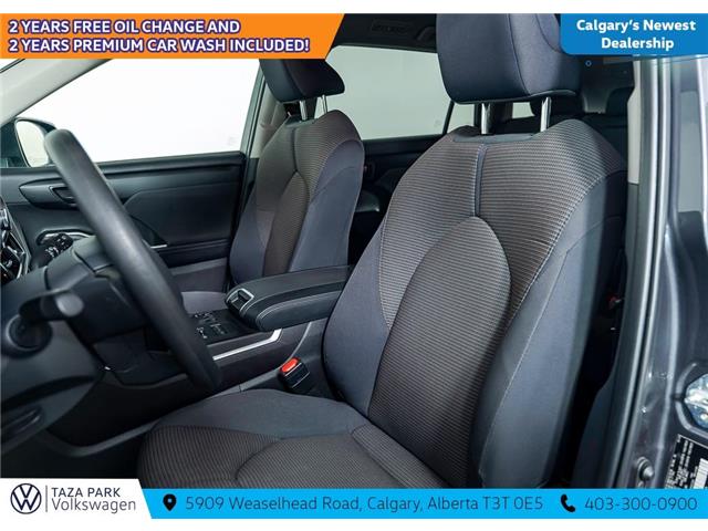 2024 Toyota Highlander LE (Stk: TU0229) in Calgary - Image 14 of 25