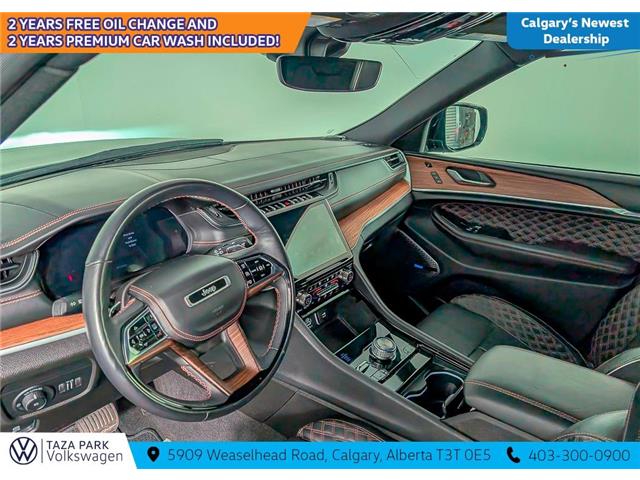 2021 Jeep Grand Cherokee L Summit (Stk: TU0214) in Calgary - Image 16 of 25