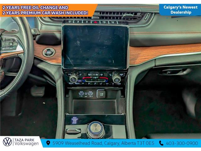 2021 Jeep Grand Cherokee L Summit (Stk: TU0214) in Calgary - Image 20 of 25