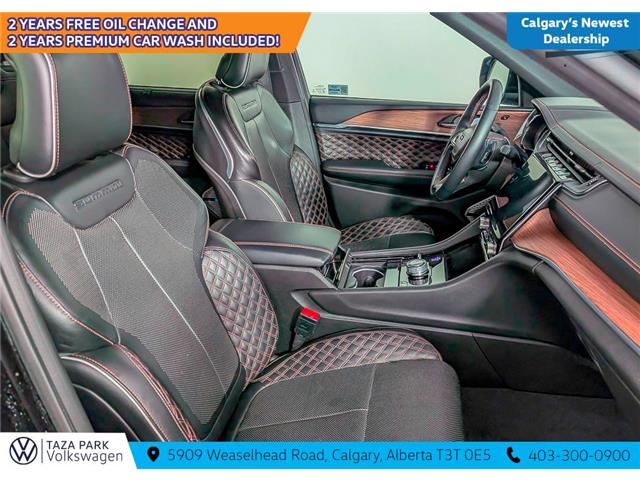 2021 Jeep Grand Cherokee L Summit (Stk: TU0214) in Calgary - Image 22 of 25