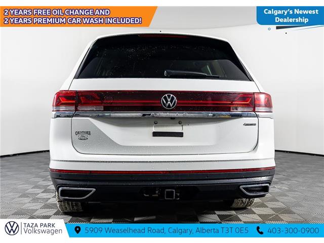 2024 Volkswagen Atlas 2.0 TSI Comfortline (Stk: TU0237) in Calgary - Image 6 of 26