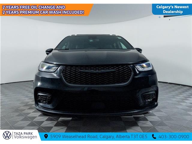 2024 Chrysler Pacifica Touring-L (Stk: TU0213) in Calgary - Image 3 of 22