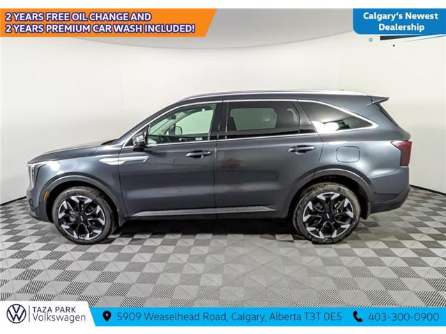 2024 Kia Sorento 2.5T EX (Stk: TU0160) in Calgary - Image 9 of 26