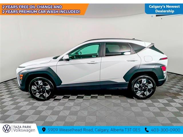 2024 Hyundai Kona 2.0L Preferred w/Trend Package (Stk: TU0218) in Calgary - Image 9 of 12