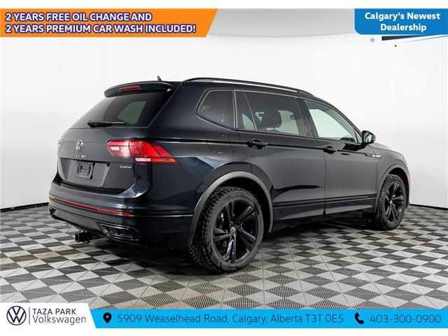 2024 Volkswagen Tiguan Comfortline R-Line Black Edition (Stk: TT-098A) in Calgary - Image 5 of 25