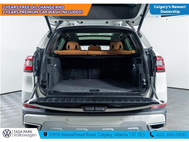 2022 BMW X5 xDrive40i (Stk: TU0235) in Calgary - Image 8 of 25