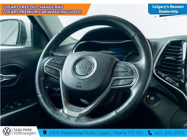 2019 Jeep Cherokee Limited (Stk: TU0191A) in Calgary - Image 17 of 27