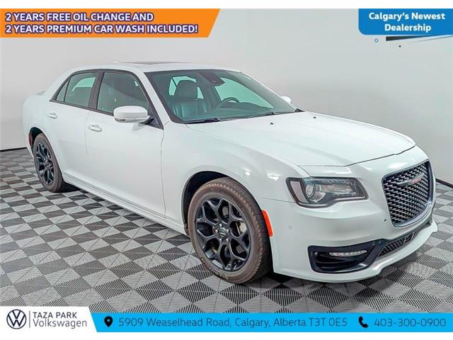 2023 Chrysler 300 S (Stk: TU0194) in Calgary - Image 4 of 12