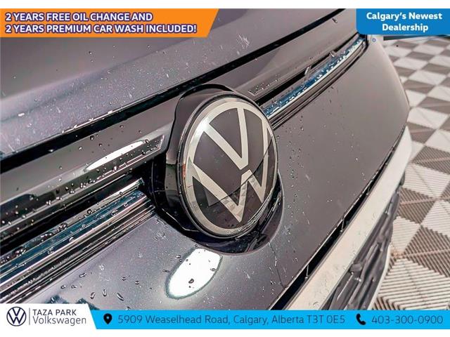 2025 Volkswagen Taos Trendline (Stk: TU0220) in Calgary - Image 13 of 21