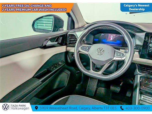 2025 Volkswagen Taos Trendline (Stk: TU0220) in Calgary - Image 17 of 21