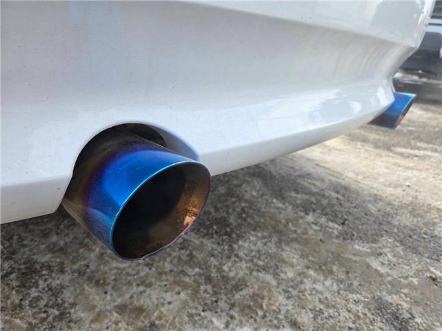 2009 BMW 335i xDrive (Stk: S-185B) in Calgary - Image 5 of 10