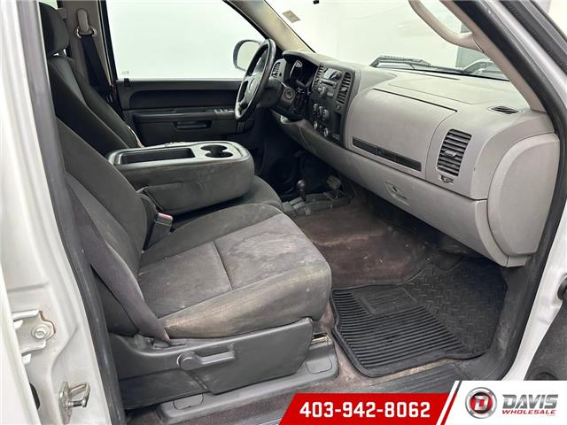 2011 GMC Sierra 1500 SL (Stk: 21122) in Lethbridge - Image 10 of 16