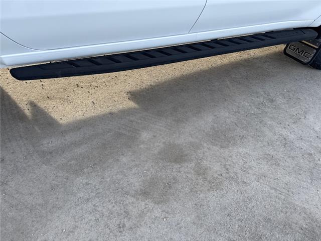 2022 GMC Sierra 3500HD AT4 (Stk: F341676K) in Cranbrook - Image 19 of 22