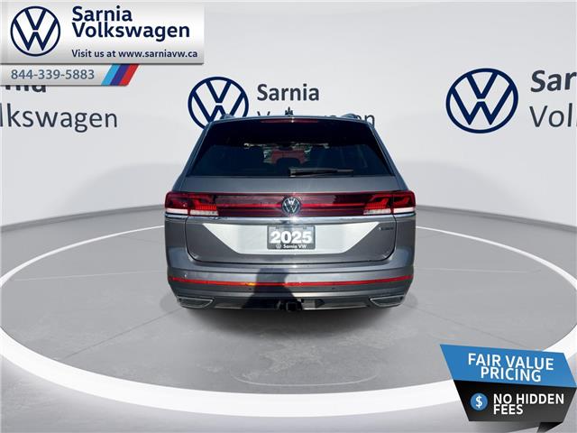 2025 Volkswagen Atlas 2.0 TSI Comfortline (Stk: VU1632) in Sarnia - Image 7 of 21