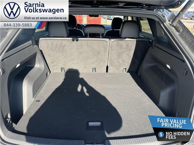 2025 Volkswagen Atlas Cross Sport 2.0 TSI Comfortline (Stk: VU1641) in Sarnia - Image 19 of 20