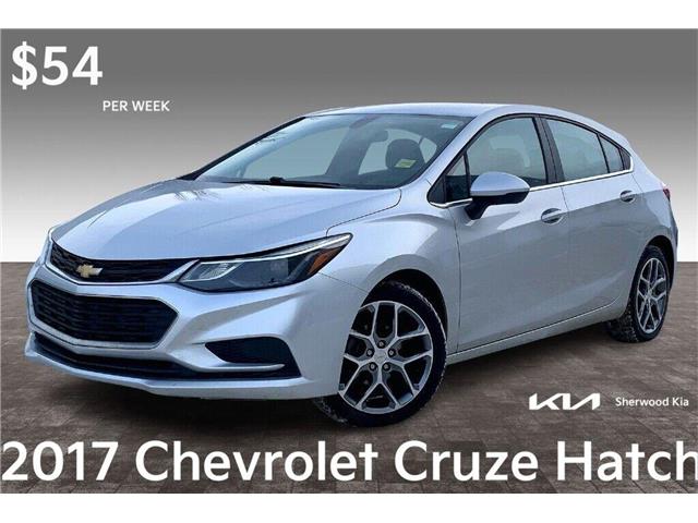 2017 Chevrolet Cruze Hatch LT Auto (Stk: 22B39631) in Sherwood Park - Image 1 of 15