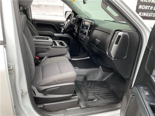 2018 Chevrolet Silverado 1500  (Stk: 251609) in Kingston - Image 9 of 20