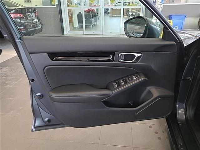 2022 Honda Civic Hatchback Sport Touring CVT (SORRY SOLD SOLD SOLD) (Stk: Z4516A) in Aurora - Image 16 of 26