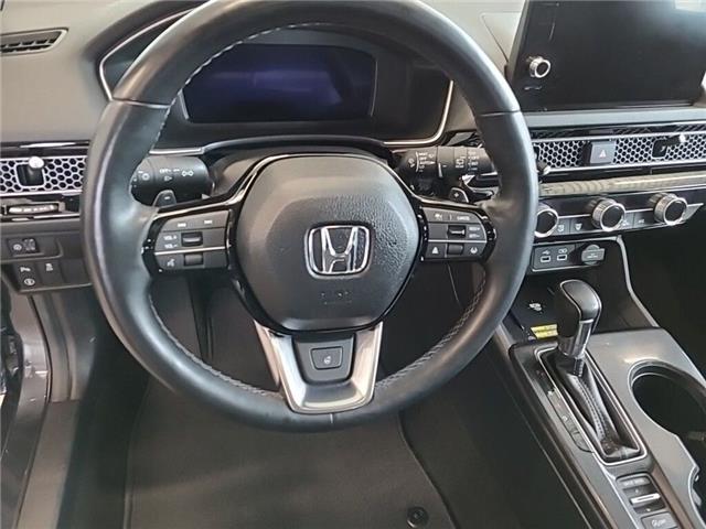 2022 Honda Civic Hatchback Sport Touring CVT (SORRY SOLD SOLD SOLD) (Stk: Z4516A) in Aurora - Image 17 of 26
