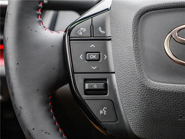 2026 Toyota Prius Plug-In Hybrid XSE Premium (Stk: T9710) in Welland - Image 18 of 30