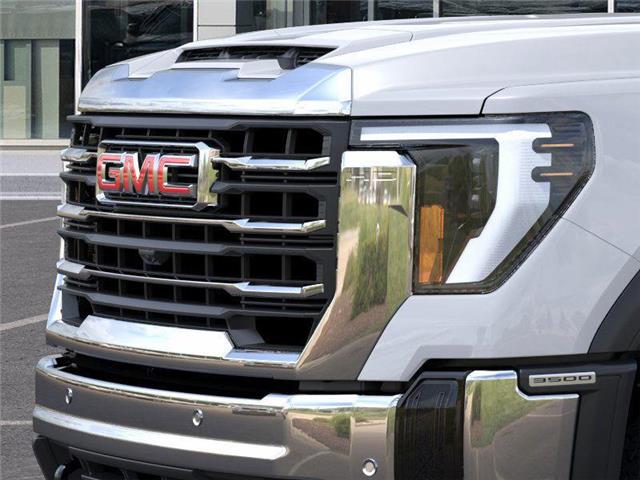 2026 GMC Sierra 3500HD SLT (Stk: TF207150) in Calgary - Image 14 of 25