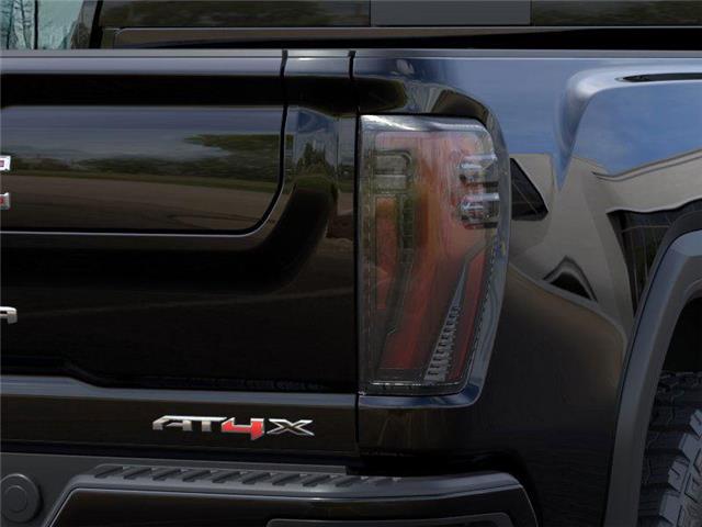 2026 GMC Sierra 2500HD AT4X (Stk: 260396) in London - Image 11 of 24