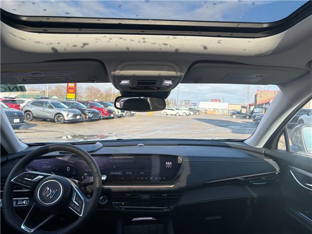 2026 Buick Envision Sport Touring (Stk: 56988) in Strathroy - Image 6 of 9