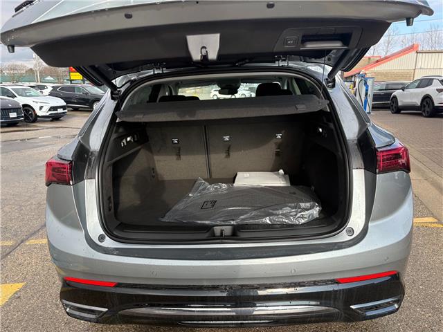 2026 Buick Envision Sport Touring (Stk: 57330) in Strathroy - Image 3 of 9