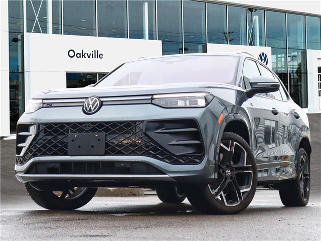 2025 Volkswagen Tiguan Highline R-Line (Stk: 17U1735) in Oakville - Image 1 of 28