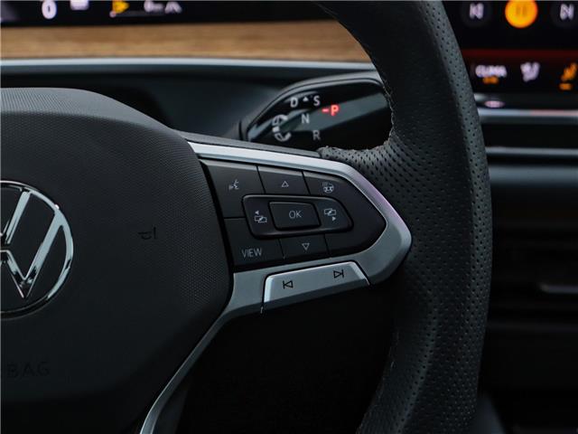 2025 Volkswagen Tiguan Highline R-Line (Stk: 17U1735) in Oakville - Image 13 of 28