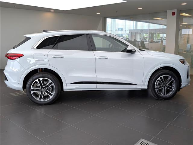 2025 Audi New Q5 2.0T Progressiv (Stk: 184805) in Oakville - Image 2 of 10