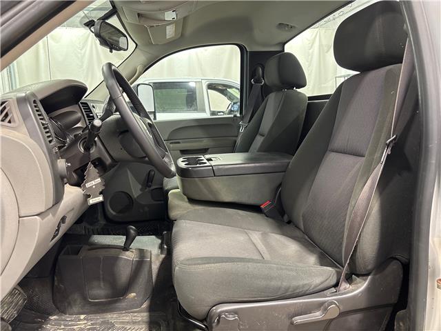 2013 Chevrolet Silverado 2500HD WT (Stk: 13685) in Roblin - Image 9 of 12