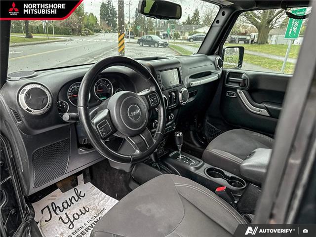 2018 Jeep Wrangler JK Unlimited Sahara (Stk: 893555) in North Vancouver - Image 11 of 23