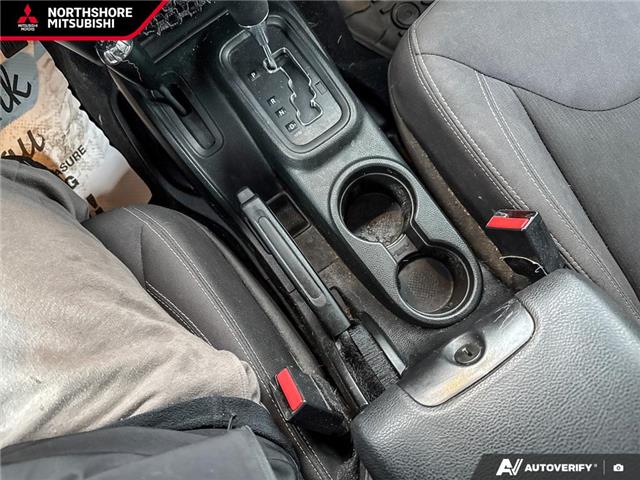 2018 Jeep Wrangler JK Unlimited Sahara (Stk: 893555) in North Vancouver - Image 16 of 23