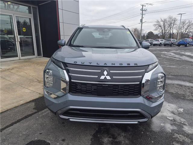 2026 Mitsubishi Outlander SEL (Stk: M851) in Cornwall - Image 2 of 11 2026 Mitsubishi Outlander SEL (Stk: M851) in Cornwall - Image 2 of 11