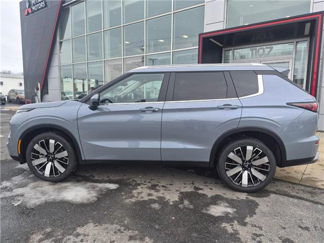 2026 Mitsubishi Outlander SEL (Stk: M851) in Cornwall - Image 8 of 11 2026 Mitsubishi Outlander SEL (Stk: M851) in Cornwall - Image 8 of 11