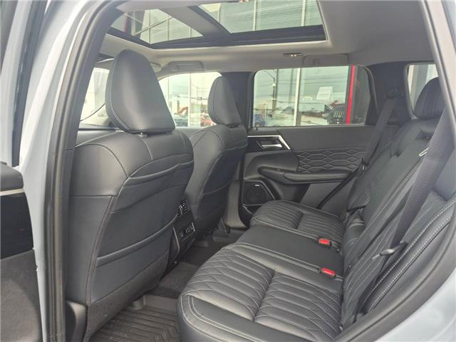 2026 Mitsubishi Outlander SEL (Stk: M851) in Cornwall - Image 10 of 11 2026 Mitsubishi Outlander SEL (Stk: M851) in Cornwall - Image 10 of 11