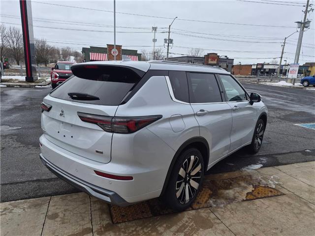 2026 Mitsubishi Outlander GT (Stk: M854) in Cornwall - Image 5 of 11