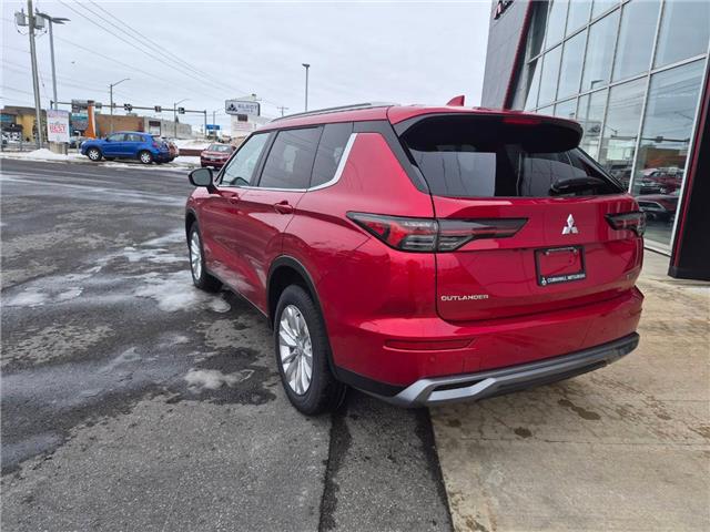 2026 Mitsubishi Outlander SE (Stk: M849) in Cornwall - Image 7 of 11